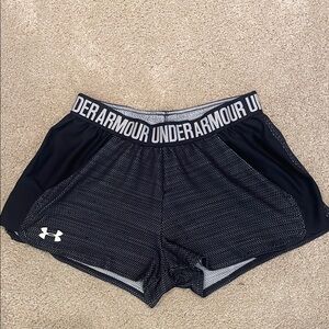 Under Armour women shorts, size XS, black mesh with white